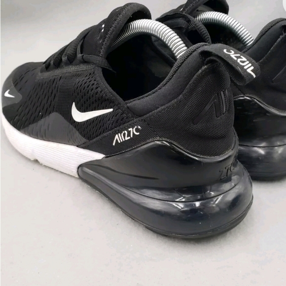 Nike Air Max 270 /  Black Running Athletic Comfort Shoes AH6789-001 Womans 10.5 - Picture 3 of 11